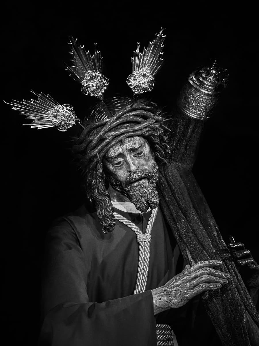 Cofrade — Blanco y Negro