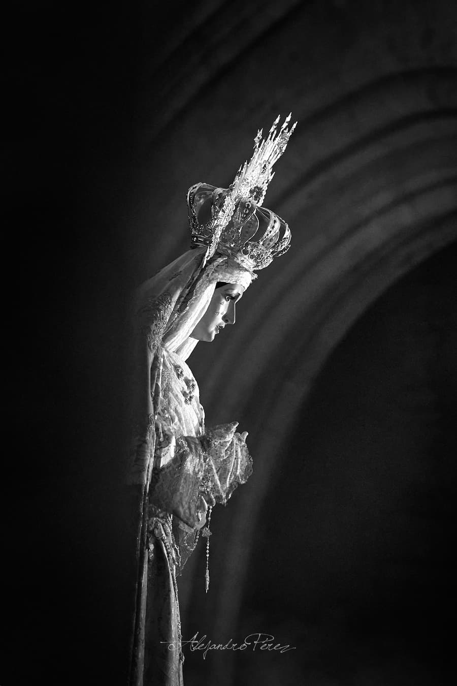 Cofrade — Blanco y Negro